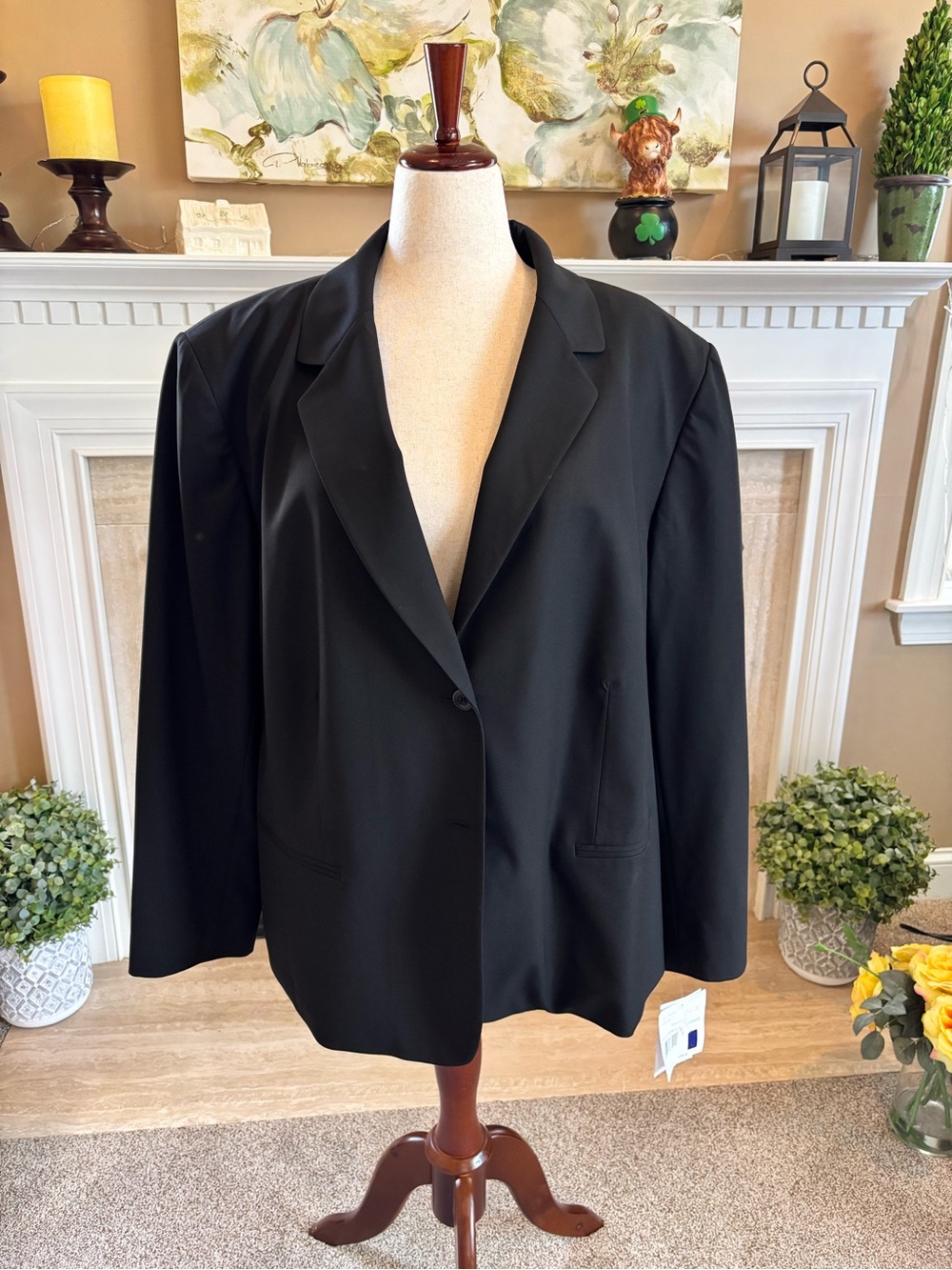 *NEW* Liz Claiborne Woman Button  Blazer - Black - Size 24W